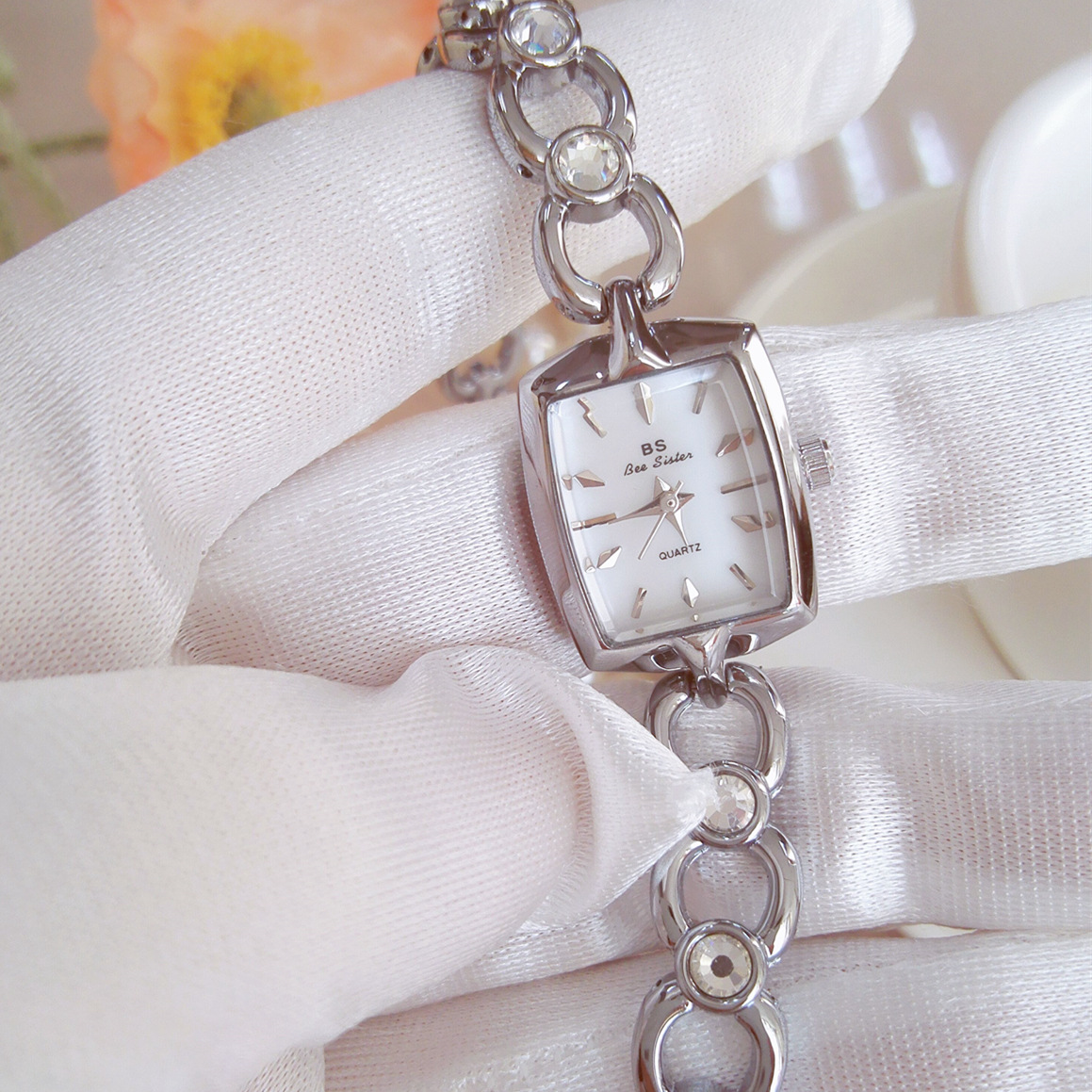 UTHAI Watch For Women Light Lu - Luxury Watch And Jewelry Brand 评论和价格