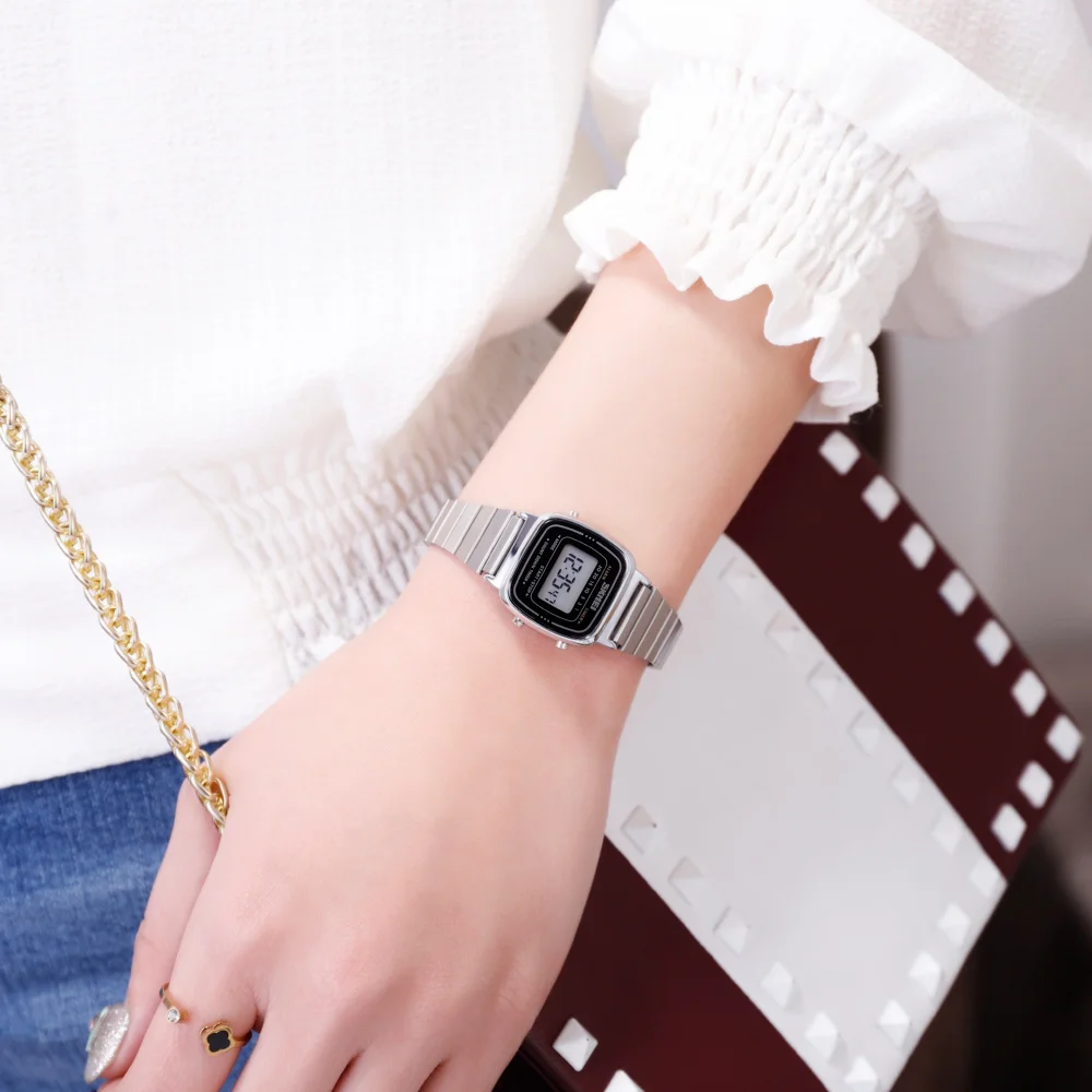 SKMEI 1901 Luxury Small Dial D - Luxury Watch Kids 评论和价格